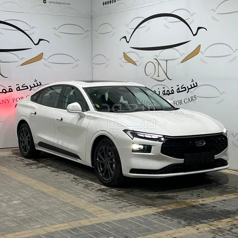 2026 فورد توروس ترند