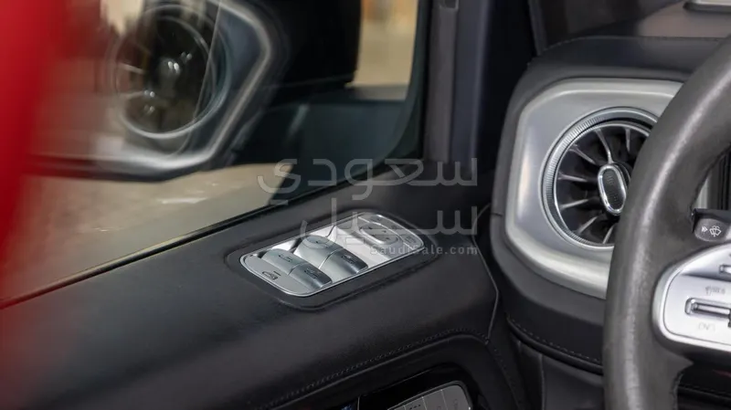 2023 مرسيدس - بنز جي 63 4×4