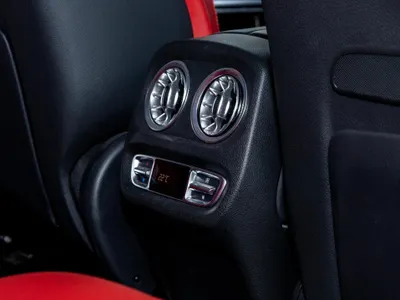 2023 مرسيدس - بنز جي 63 4×4