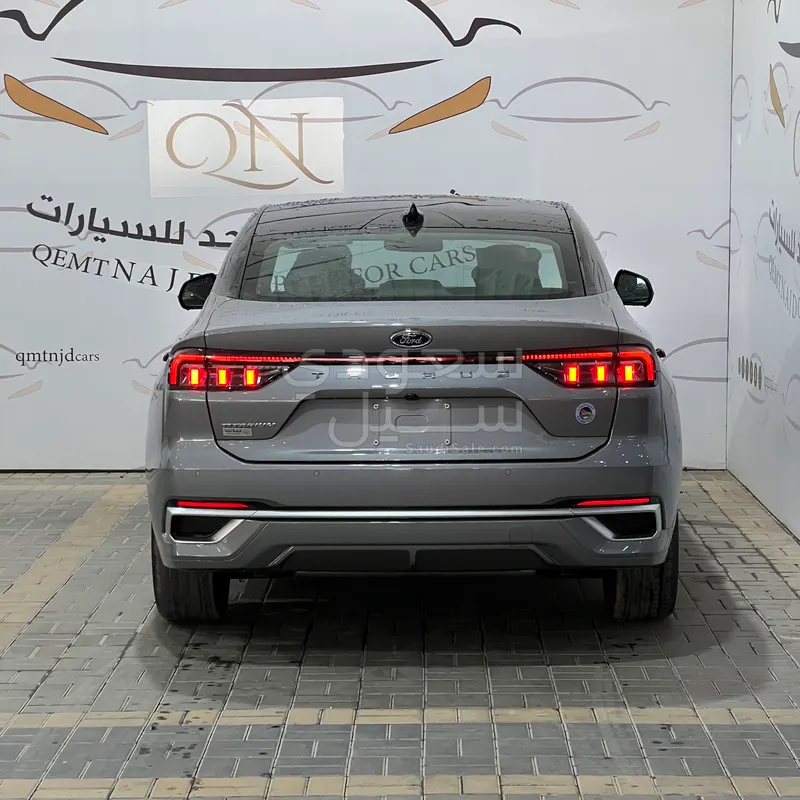 2026 Ford Taurus Titanium