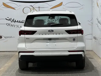 2026 فورد تيريتوري تيتانيوم بلس