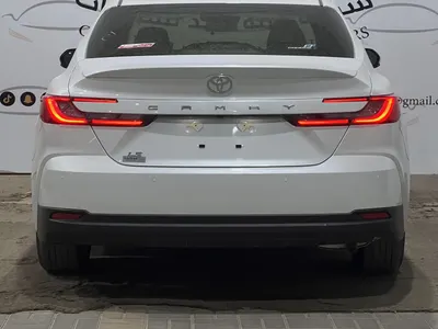 2025 تويوتا كامري ال اي