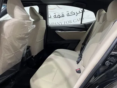 2025 تويوتا كامري ال اي