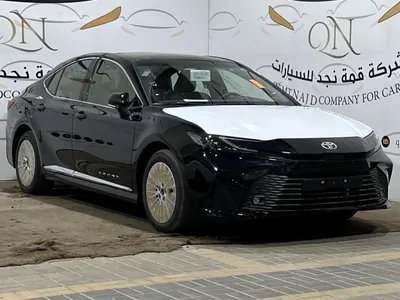 2025 تويوتا كامري ال اي