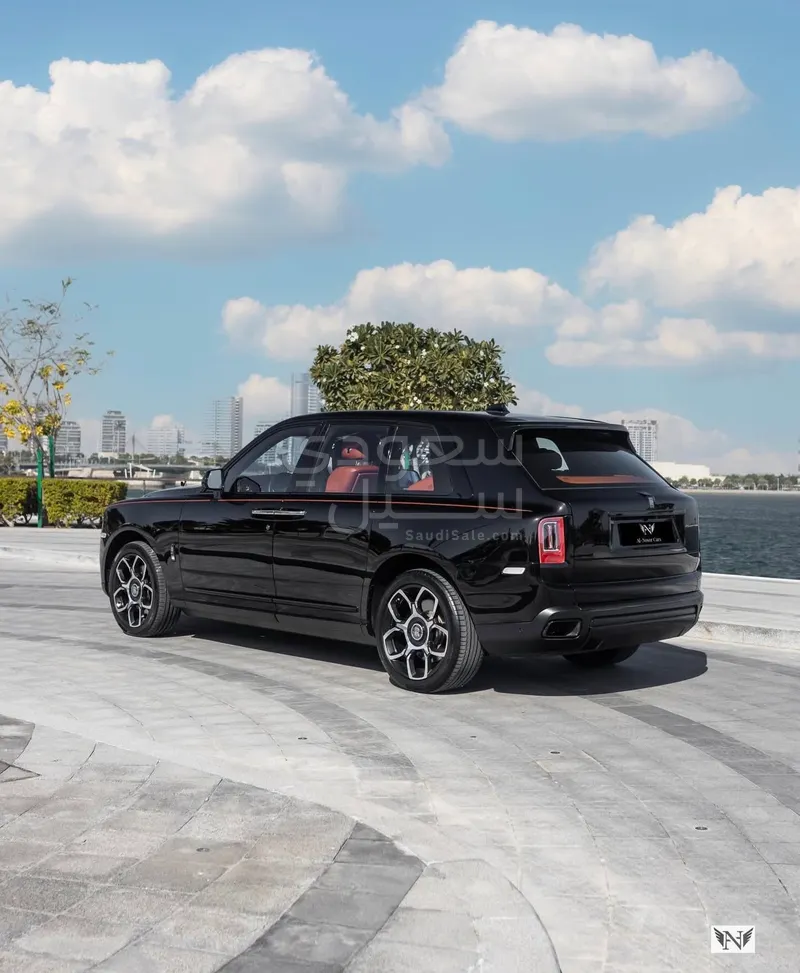 2022 Rolls-Royce Cullinan Black Badge