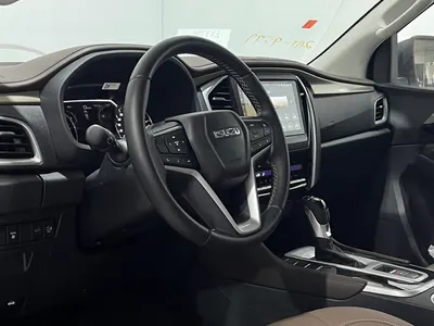 2024 ايسوزو ام يو اكس