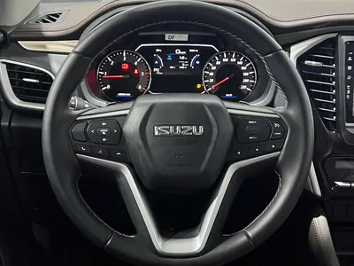 2024 ايسوزو ام يو اكس