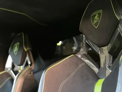 2016 لمبرجيني افنتادور اس في