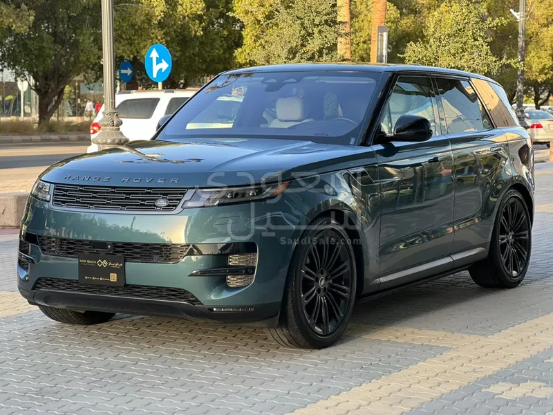 2023 لاند روفر رينج روفر سبورت اس اي