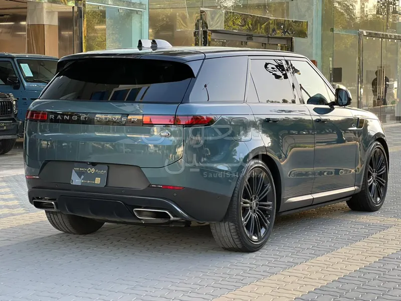 2023 لاند روفر رينج روفر سبورت اس اي