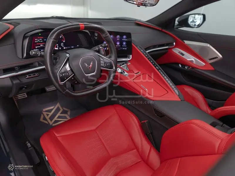 2020 شفروليه كورفيت سي 8