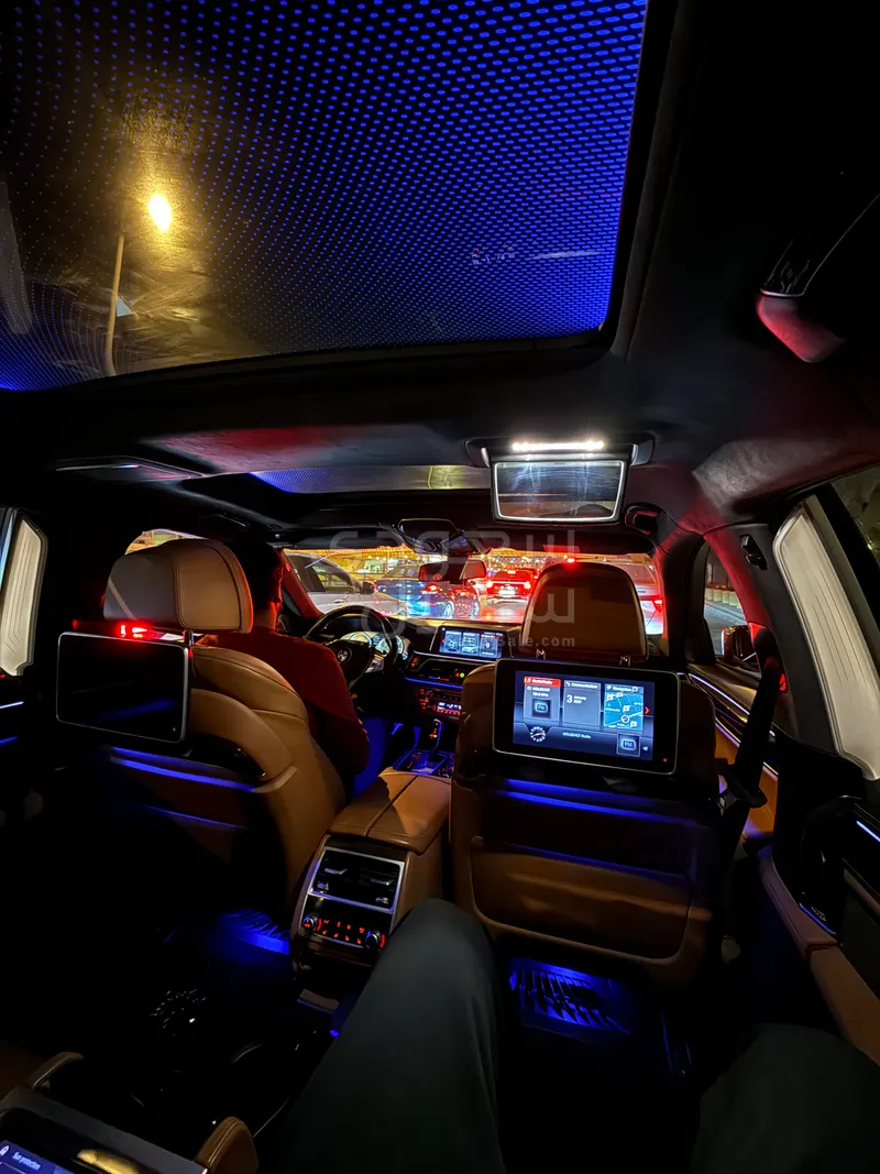 2018 بي ام دبليو الفئة السابعة 740 إل أي