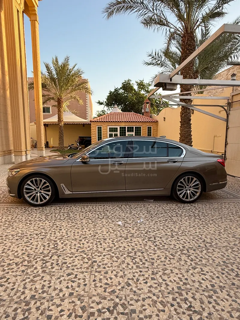 2018 بي ام دبليو الفئة السابعة 740 إل أي