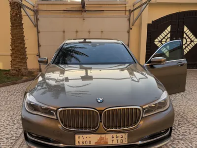 2018 بي ام دبليو الفئة السابعة 740 إل أي