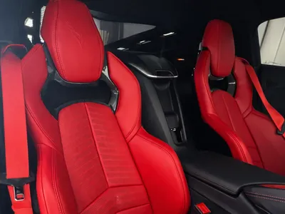 2022 شفروليه كورفيت ال تي 2 زيد 51