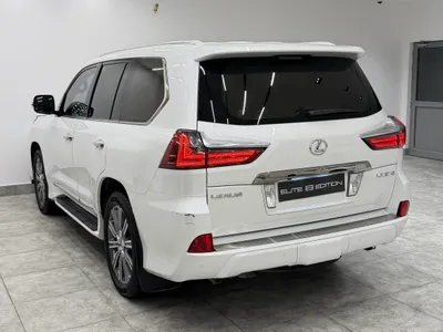 2017 لكزس إل إكس 570