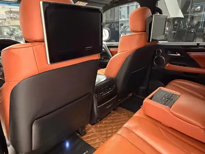 2017 لكزس إل إكس 570