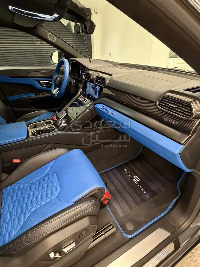 2022 لمبرجيني اوروس