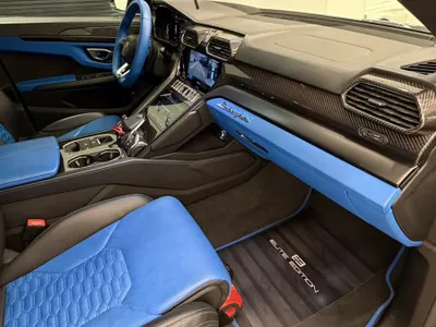 2022 لمبرجيني اوروس