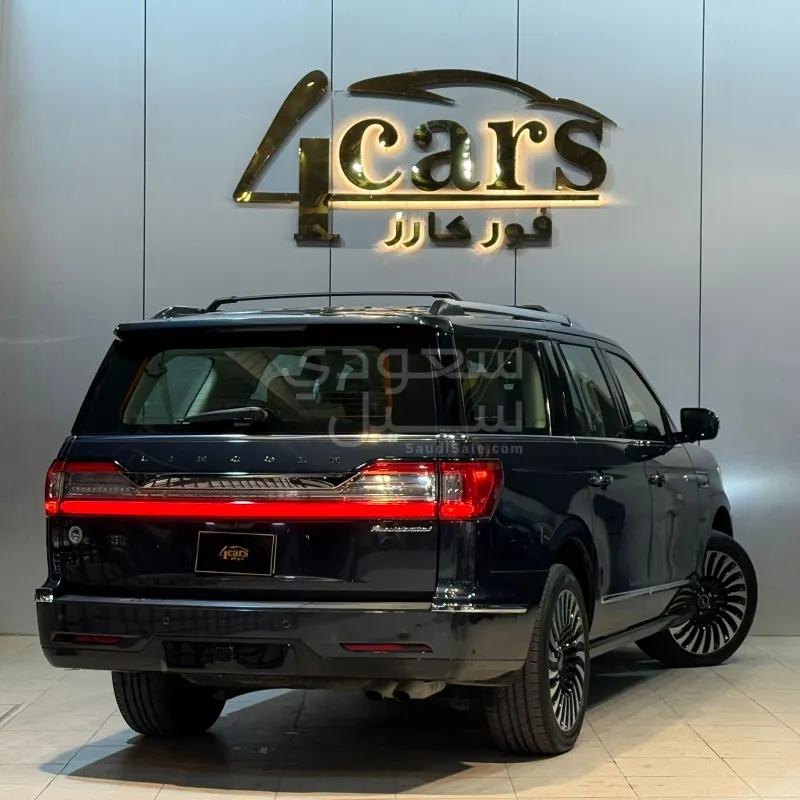 2021 لنكولن نافيكيتر بريزدينشال