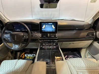 2021 لنكولن نافيكيتر بريزدينشال