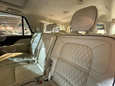 2021 لنكولن نافيكيتر بريزدينشال