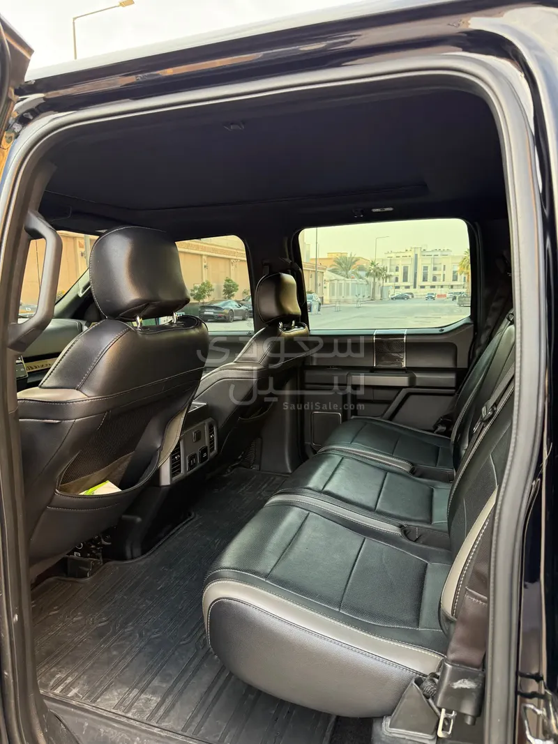 2017 فورد اف 150 رابتور