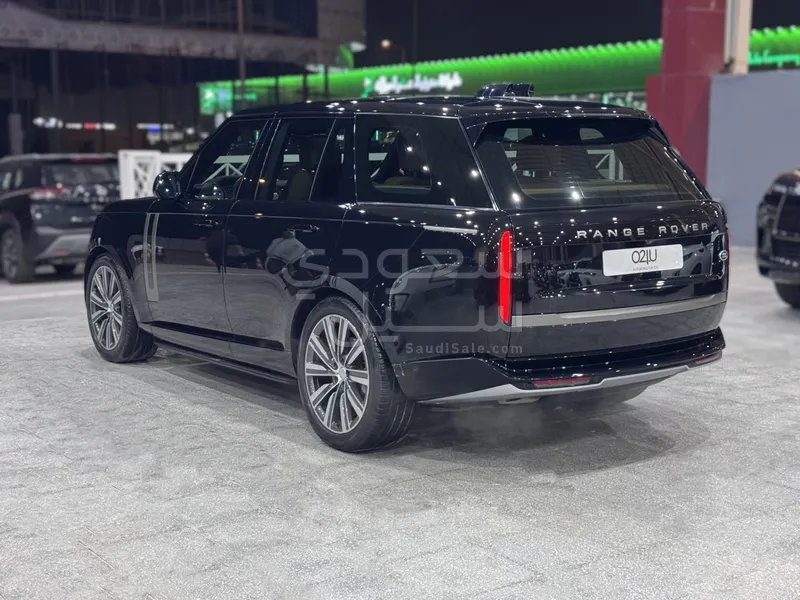 2023 لاند روفر رينج روفر اتش اس اي