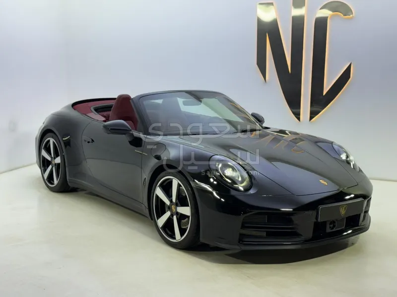 2025 Porsche 911 Carrera