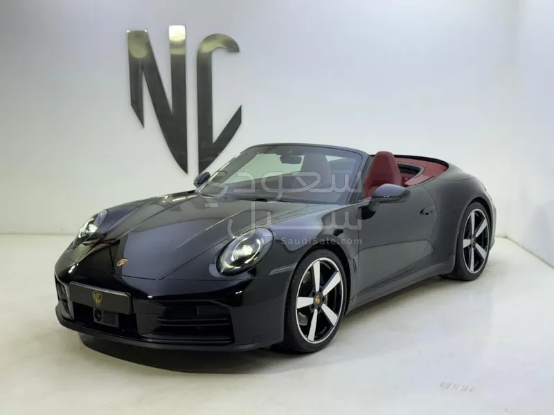 2025 Porsche 911 Carrera