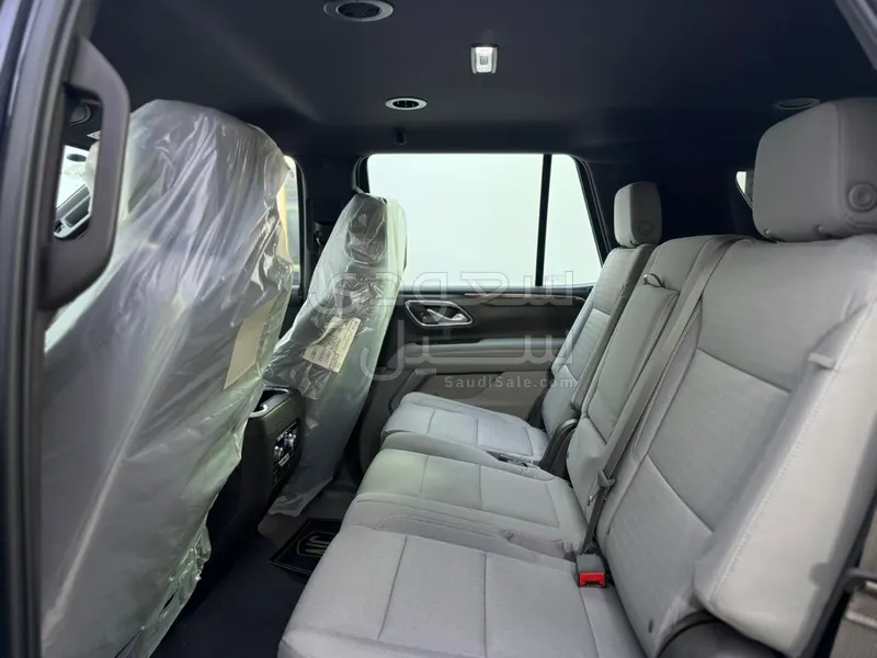 2023 GMC Yukon SLE