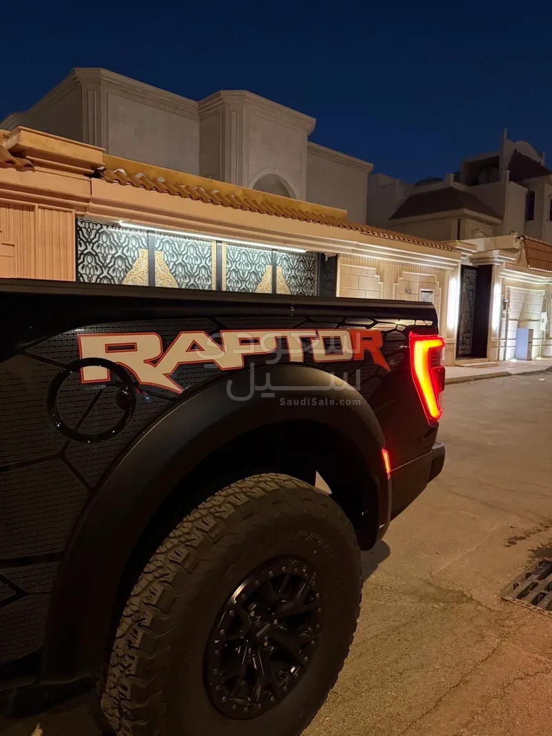 2023 فورد اف 150 رابتور ار
