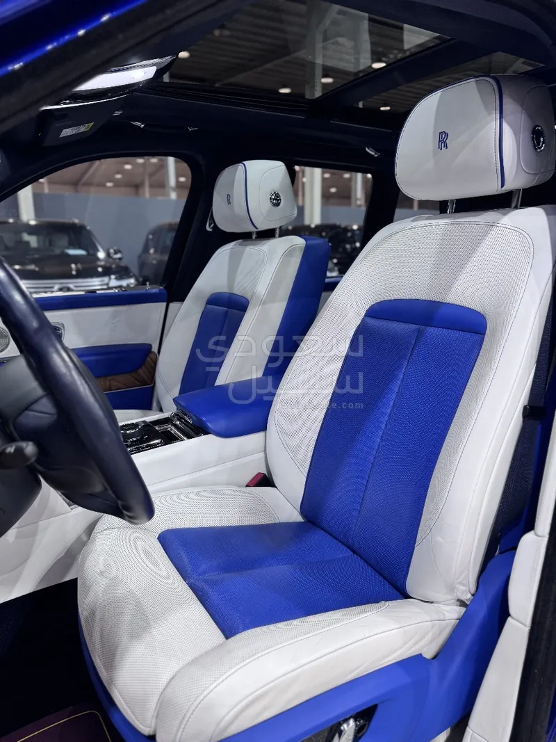 2019 Rolls-Royce Cullinan Silver Badge