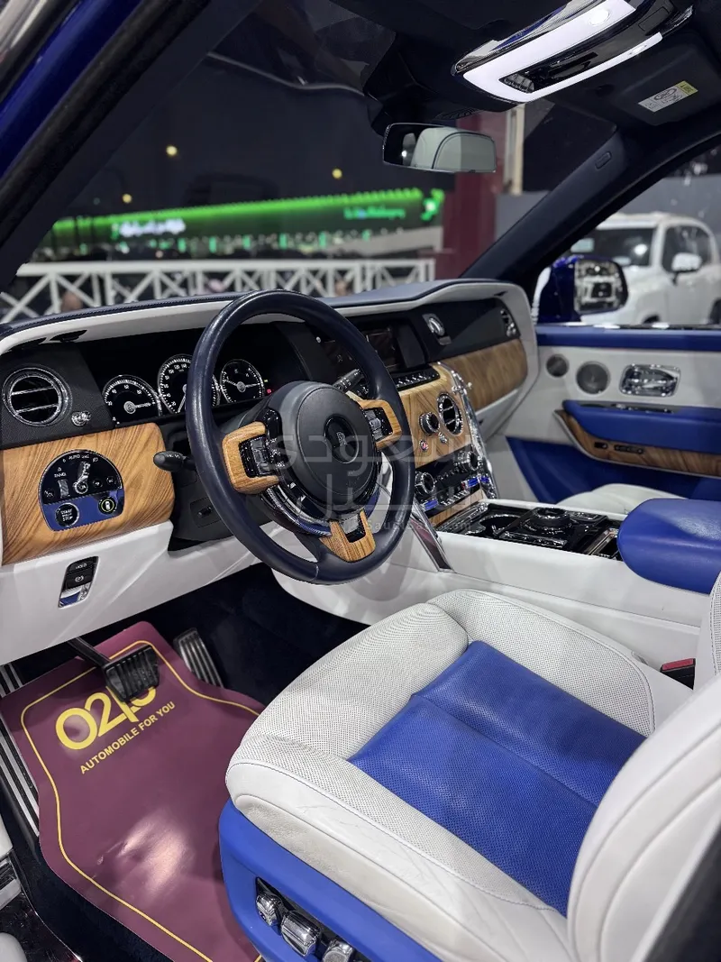 2019 Rolls-Royce Cullinan Silver Badge