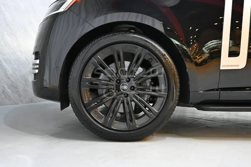 2023 لاند روفر رينج روفر اوتوبيوغرافي