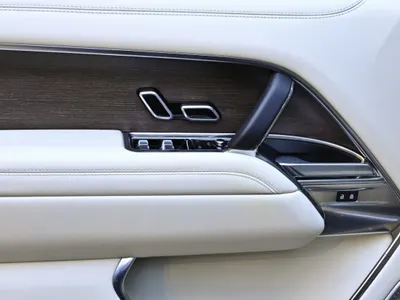 2023 لاند روفر رينج روفر اوتوبيوغرافي