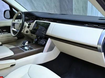 2023 لاند روفر رينج روفر اوتوبيوغرافي