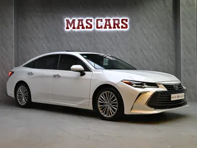2022 تويوتا افالون ليمتد
