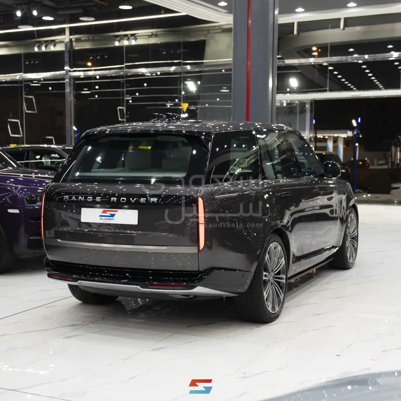 2024 لاند روفر رينج روفر اتش اس اي