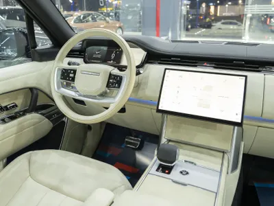 2024 لاند روفر رينج روفر اتش اس اي