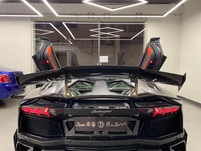 2016 لمبرجيني افنتادور رودستر