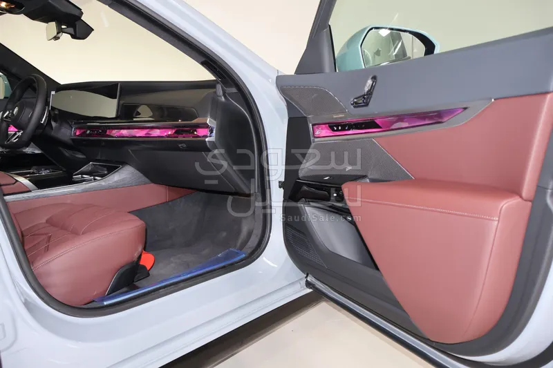 2026 بي ام دبليو الفئة السابعة 740أي