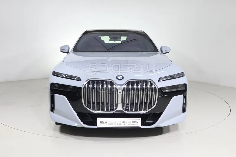 2026 بي ام دبليو الفئة السابعة 740أي