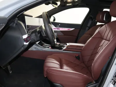 2026 بي ام دبليو الفئة السابعة 740أي