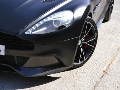 2013 استون مارتن فانكويش