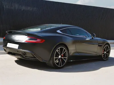 2013 استون مارتن فانكويش