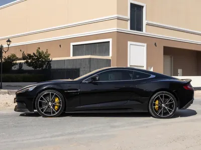 2018 استون مارتن فانكويش