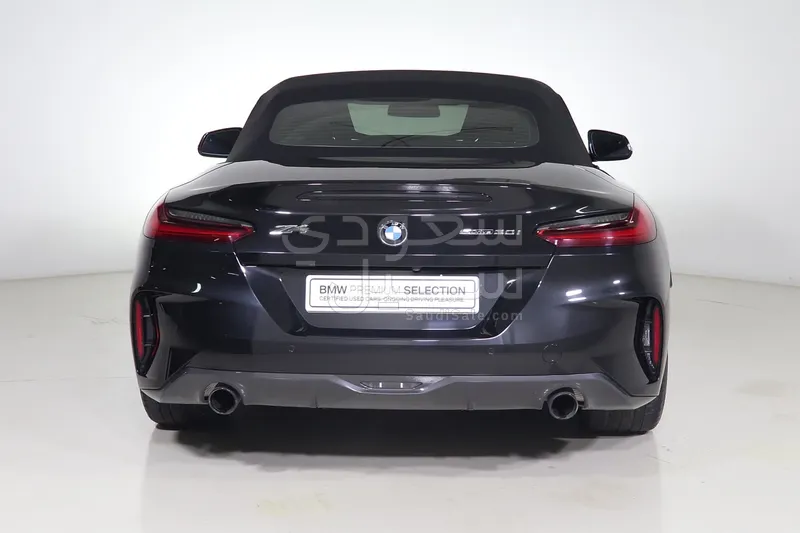 2025 بي ام دبليو الفئة زد 4