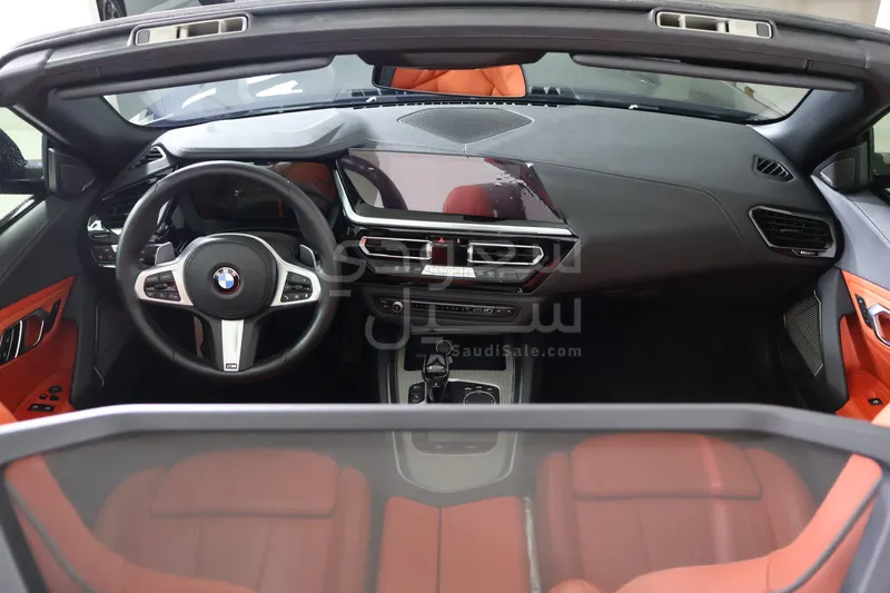 2025 بي ام دبليو الفئة زد 4