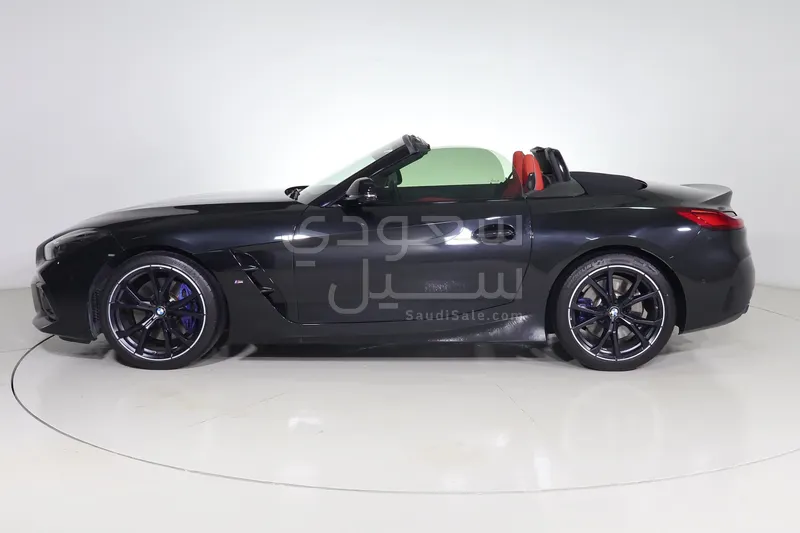 2025 بي ام دبليو الفئة زد 4